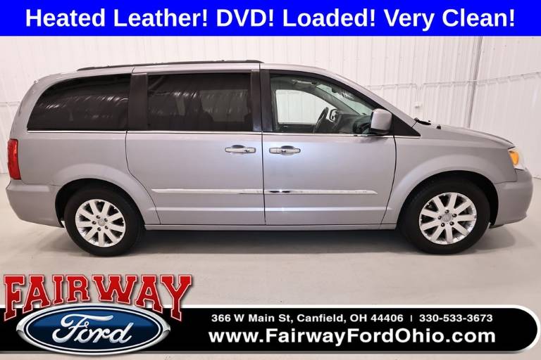 2016 Chrysler Town & Country Touring