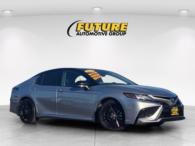 2024 Toyota Camry Hybrid XSE