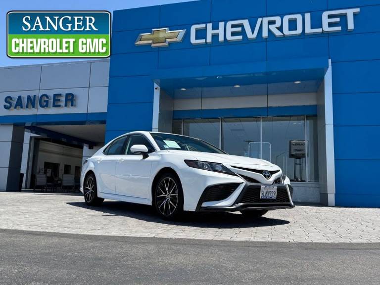 2023 Toyota Camry SE