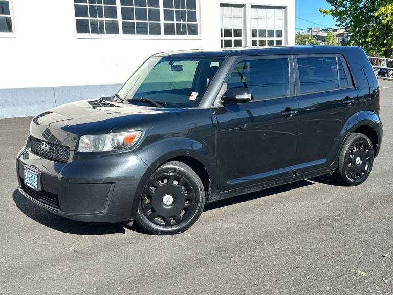 2010 Scion xB Base