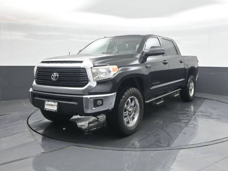 2017 Toyota Tundra 4WD SR5