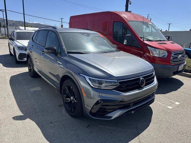 2024 Volkswagen Tiguan 2.0T SE R-Line Black