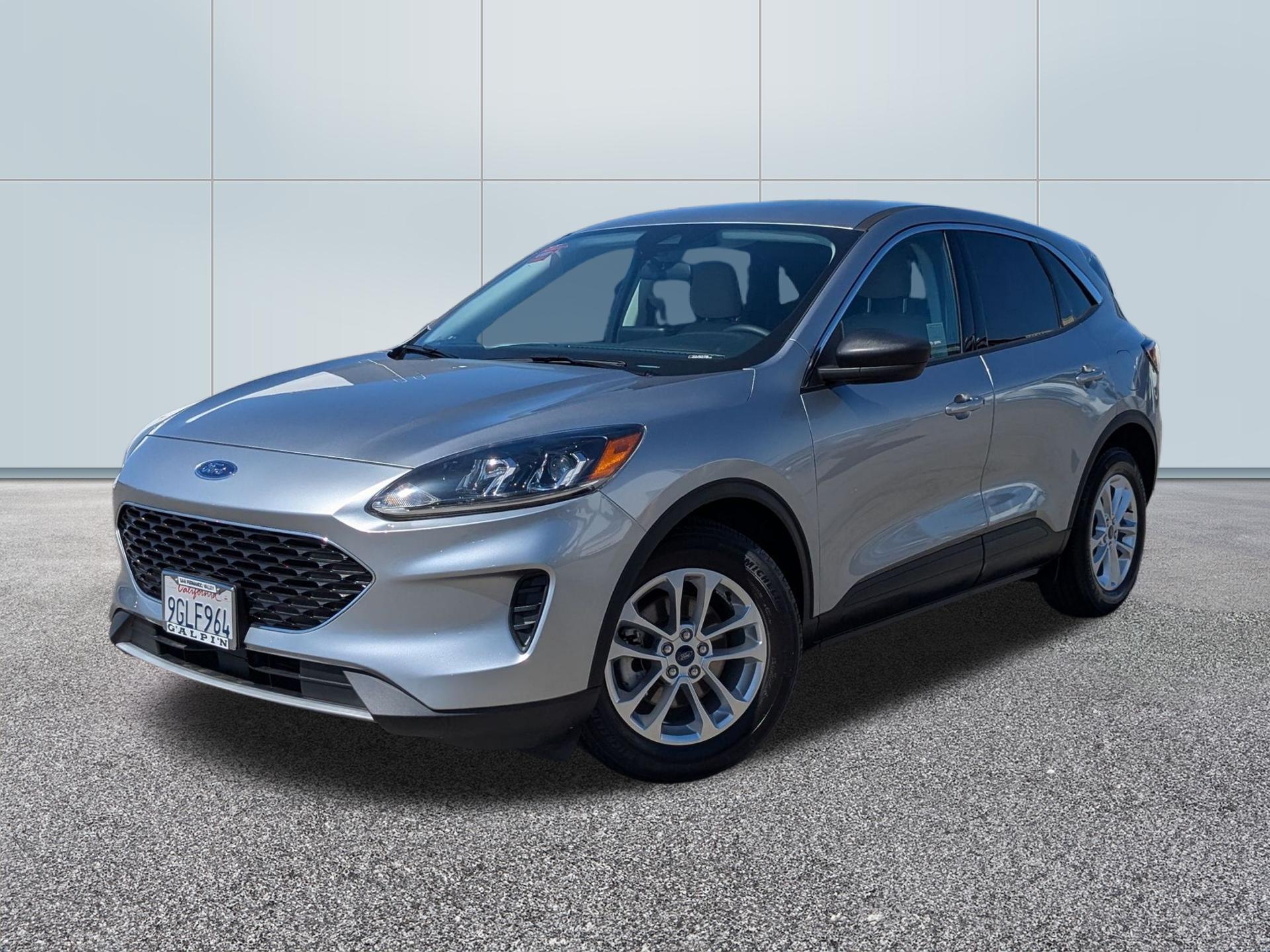Used 2022 Ford Escape SE