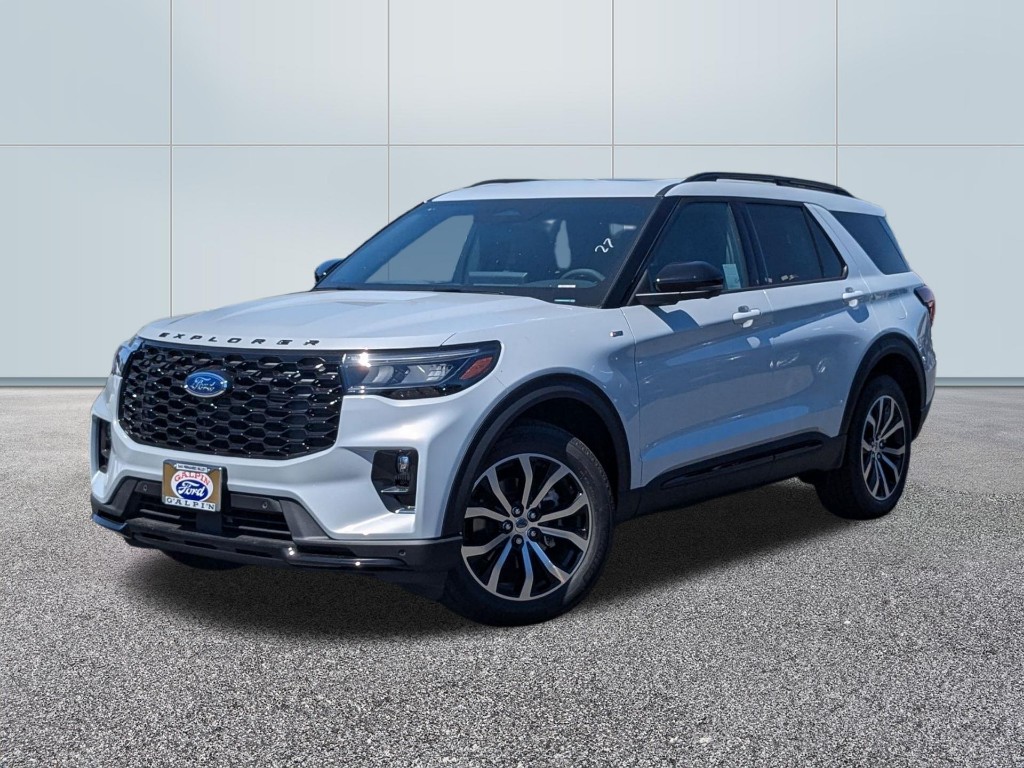 2026 Ford Explorer ST Line