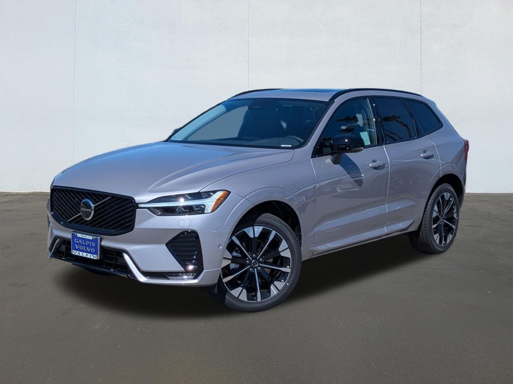 2026 Volvo XC60 B5 Plus