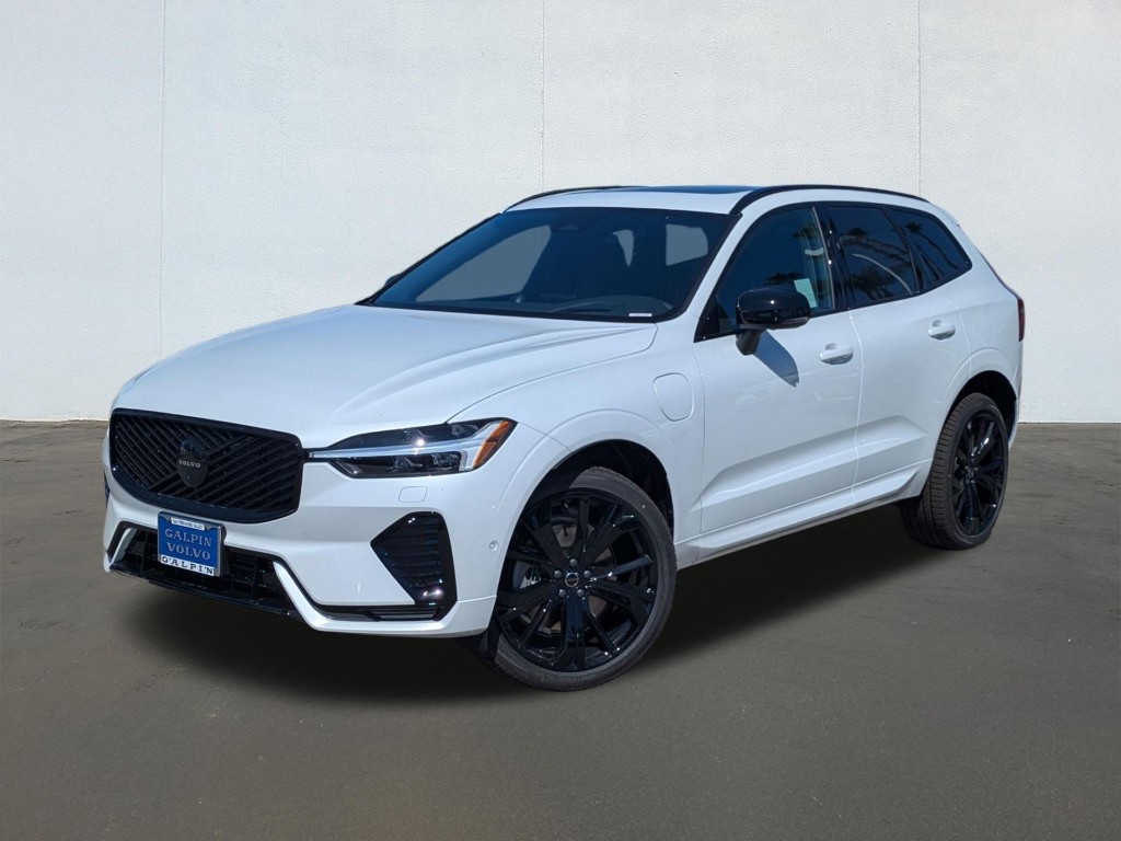2026 Volvo XC60 Plug-In Hybrid Black Edition Ultra, T8 AWD Electric/Gasoline, Dark