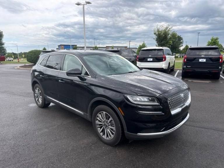 2022 Lincoln Nautilus Standard
