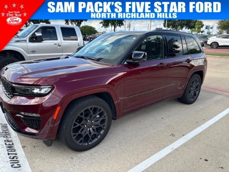 2025 Jeep Grand Cherokee Summit