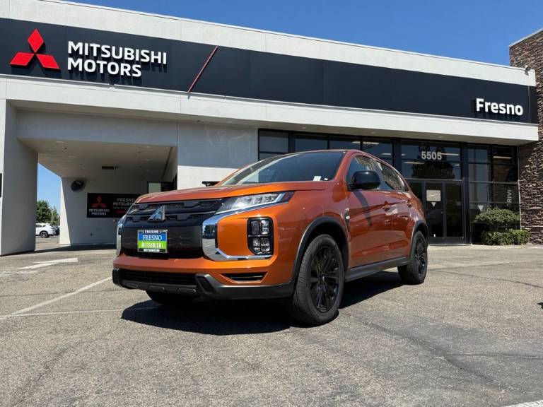 2025 Mitsubishi Outlander Sport 2.0 LE