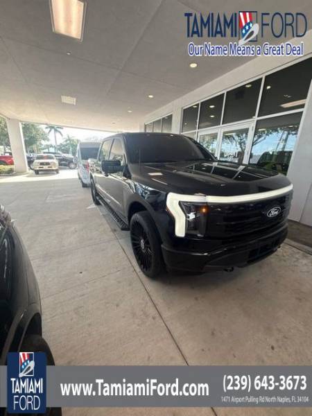 2024 Ford F-150 Lightning LARIAT