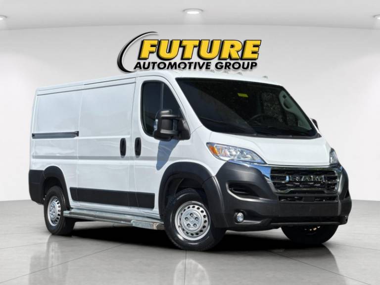 2025 RAM ProMaster 2500 Base
