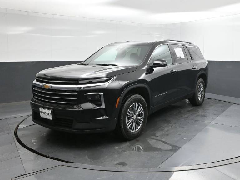 2024 Chevrolet Traverse LT