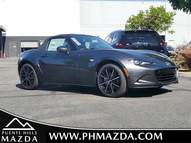 2026 Mazda MX-5 Miata Grand Touring