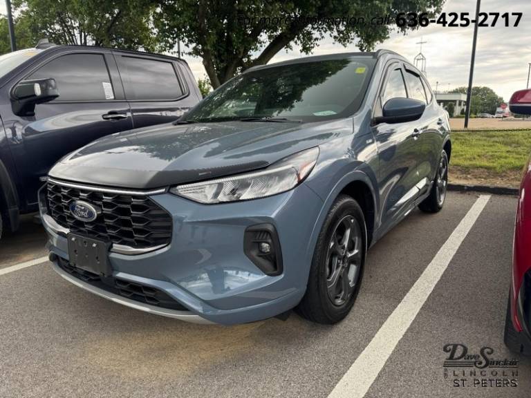 2024 Ford Escape ST-Line Select