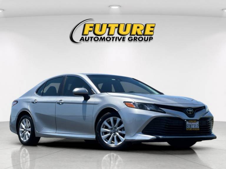 2018 Toyota Camry LE