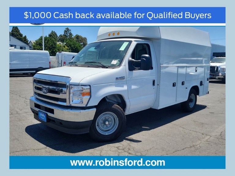 2026 Ford E-350SD Base