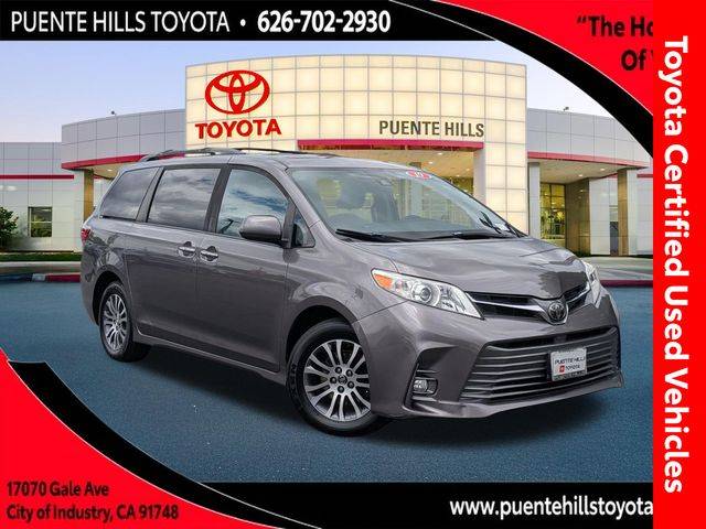 2019 Toyota Sienna XLE