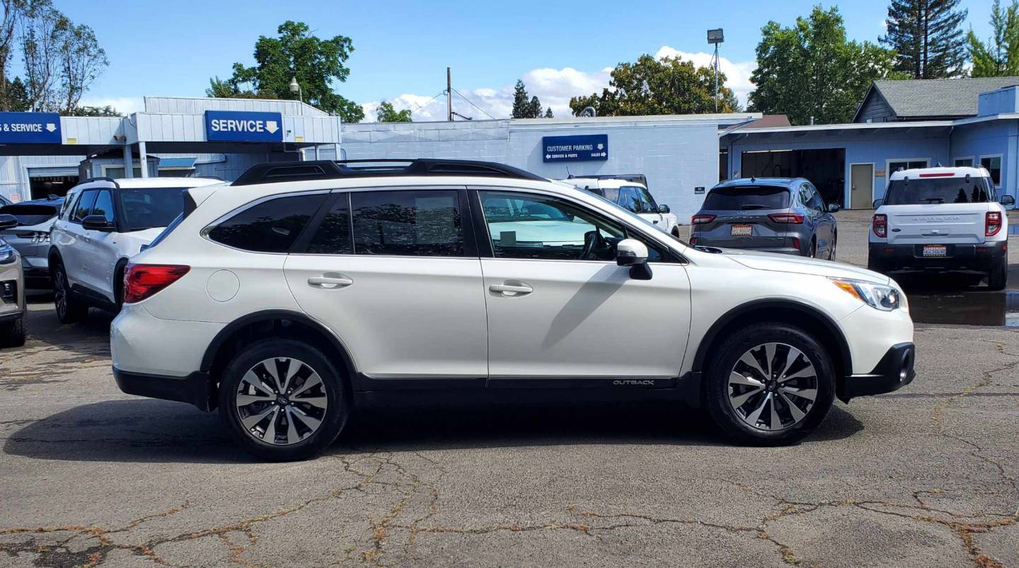 Used 2015 Subaru Outback Limited with VIN 4S4BSANC1F3296113 for sale in Healdsburg, CA