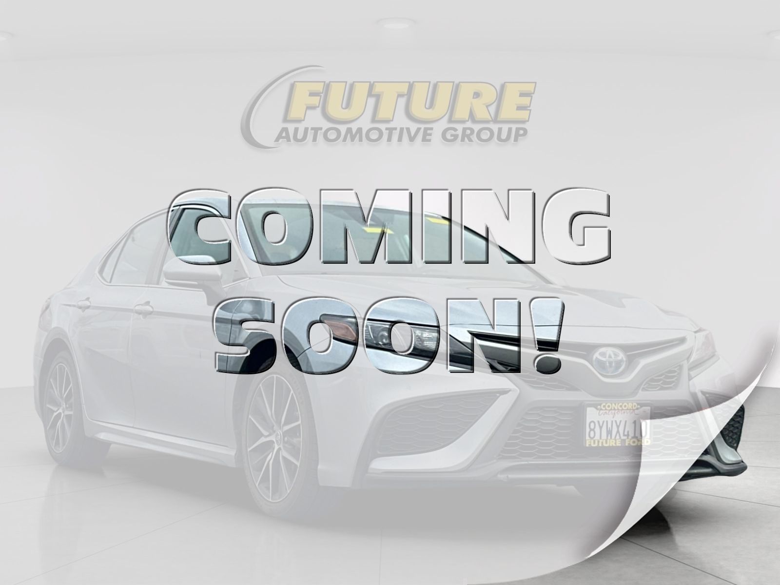 2022 Toyota Camry Hybrid SE