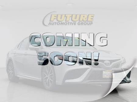 2022 Toyota Camry Hybrid SE