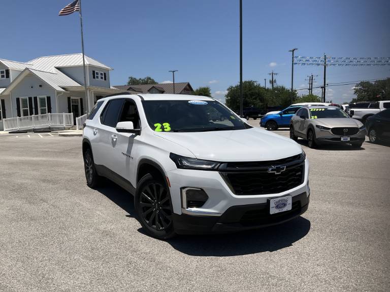 2023 Chevrolet Traverse RS