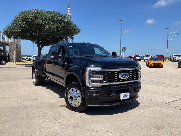 2026 Ford Super Duty F-450 DRW Platinum