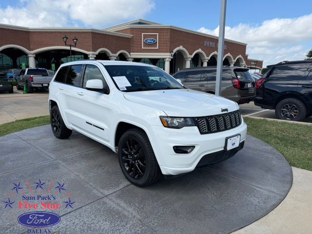 Used 2020 Jeep Grand Cherokee Altitude