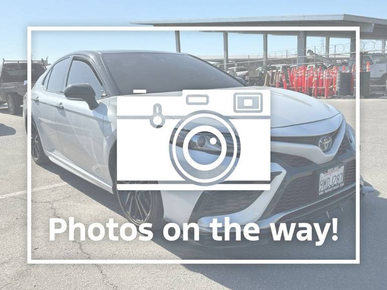 2024 Toyota Camry Hybrid XSE