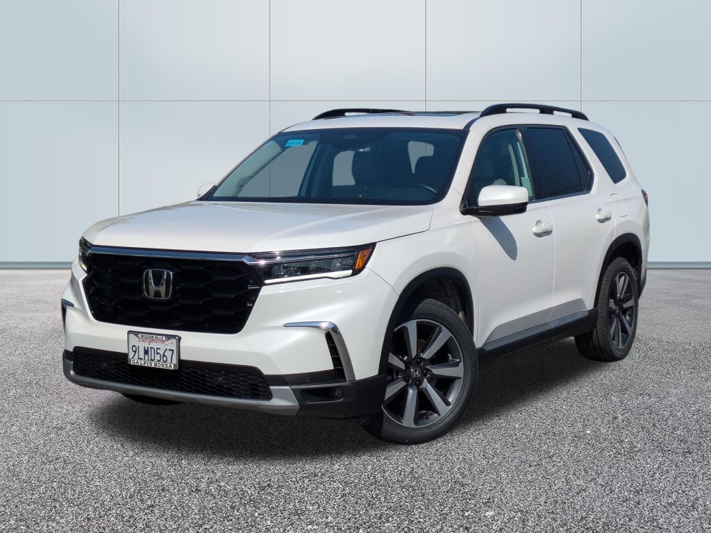 2024 Honda Pilot Touring