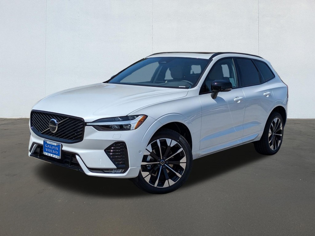 2026 Volvo XC60 B5 Plus