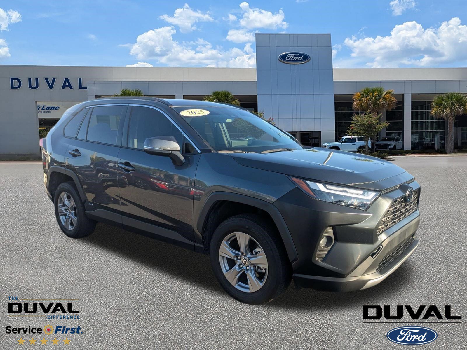 2025 Toyota RAV4 Hybrid LE