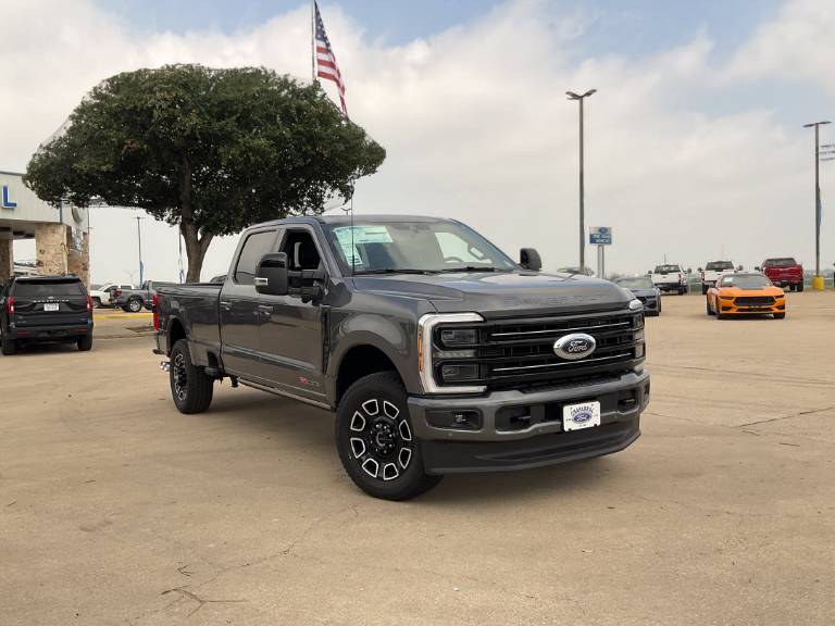 2026 Ford Super Duty F-350 SRW Platinum
