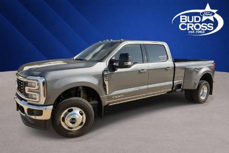 2026 Ford Super Duty F-350 DRW LARIAT