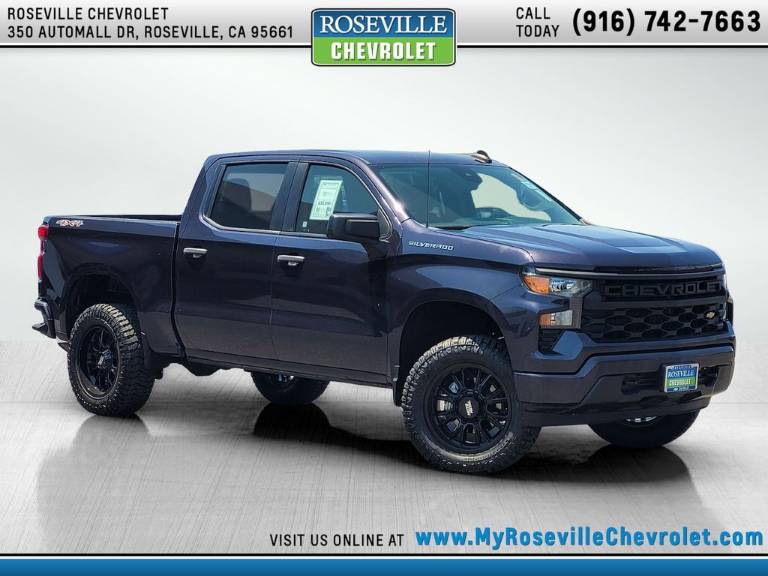 2022 Chevrolet Silverado 1500 Custom