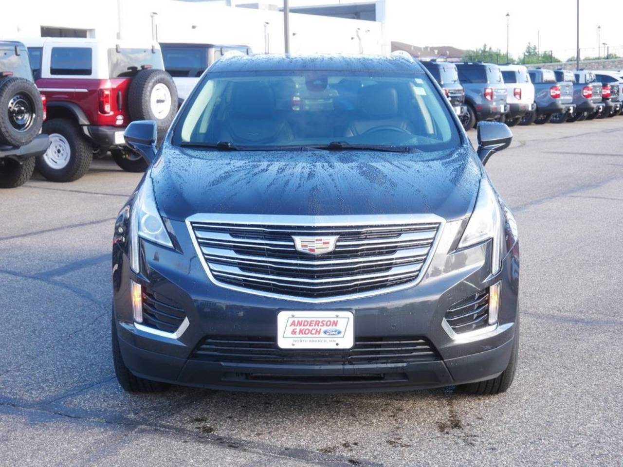 Used 2019 Cadillac XT5 Luxury with VIN 1GYKNDRS2KZ278283 for sale in North Branch, Minnesota