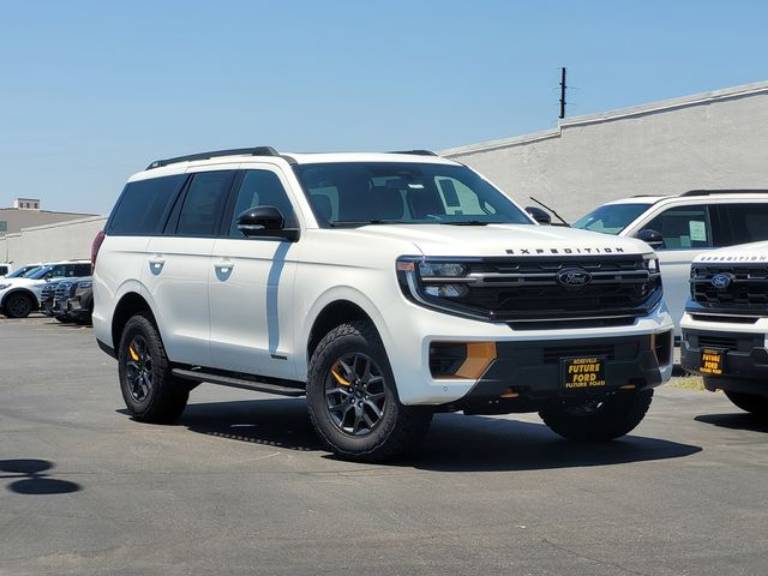 2026 Ford Expedition Tremor
