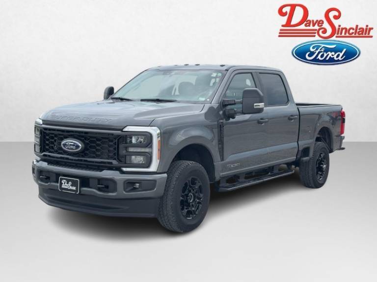2025 Ford Super Duty F-250 SRW XLT 4WD Crew Cab 6.75' Box
