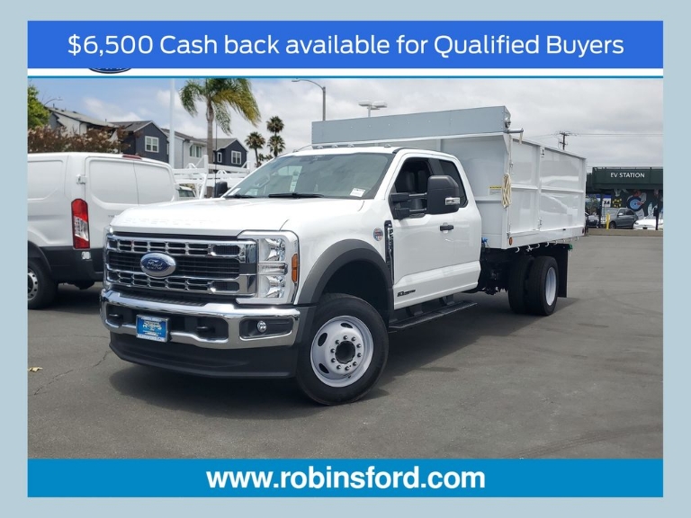 2025 Ford F-550SD XL