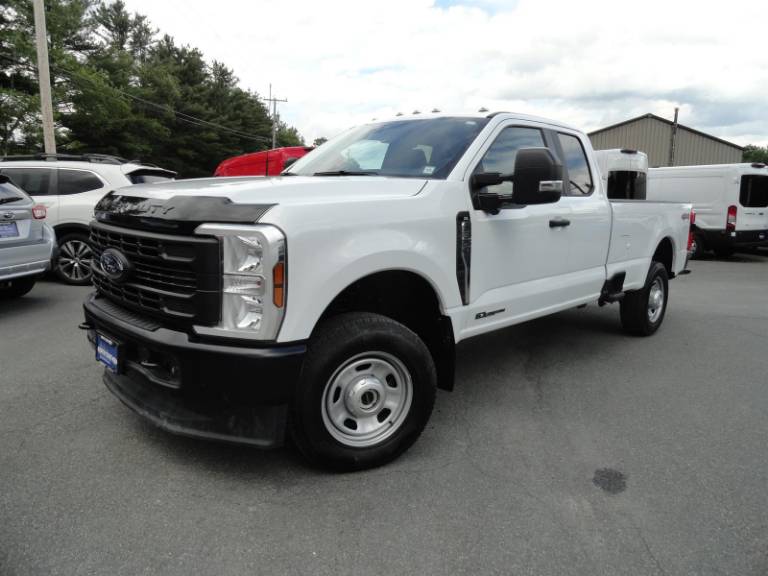 2024 Ford Super Duty F-350 SRW XL