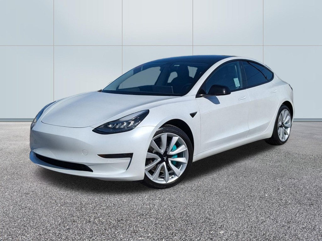 2020 Tesla Model 3 Standard Range Plus Rear-Wheel Drive