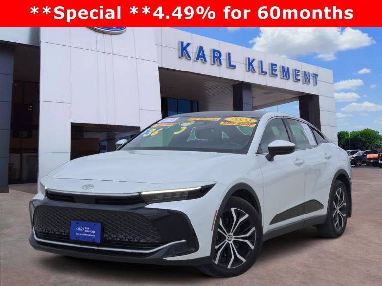 2024 Toyota Crown XLE