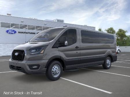 2026 Ford Transit Passenger Wagon XLT