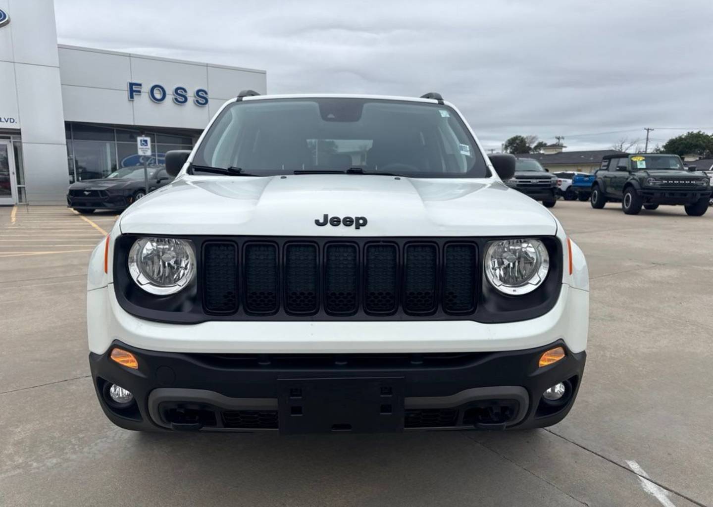 Used 2021 Jeep Renegade Upland Edition with VIN ZACNJDAB4MPM36373 for sale in Liberal, KS