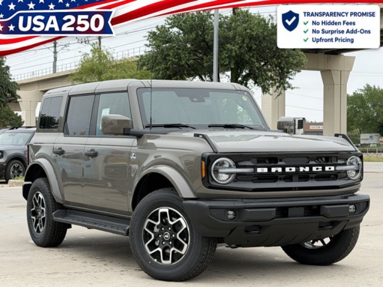2026 Ford Bronco Outer Banks