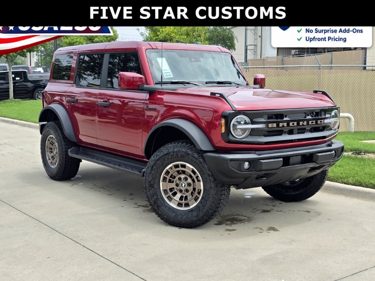 2026 Ford Bronco Outer Banks