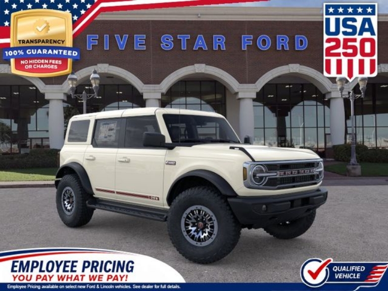 2026 Ford Bronco Outer Banks