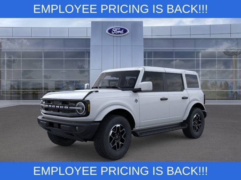 2026 Ford Bronco Outer Banks