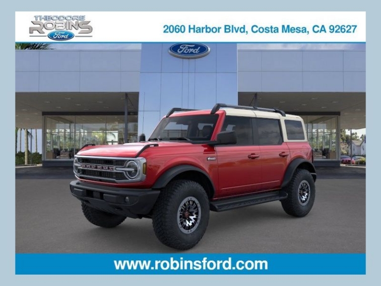 2026 Ford Bronco Outer Banks