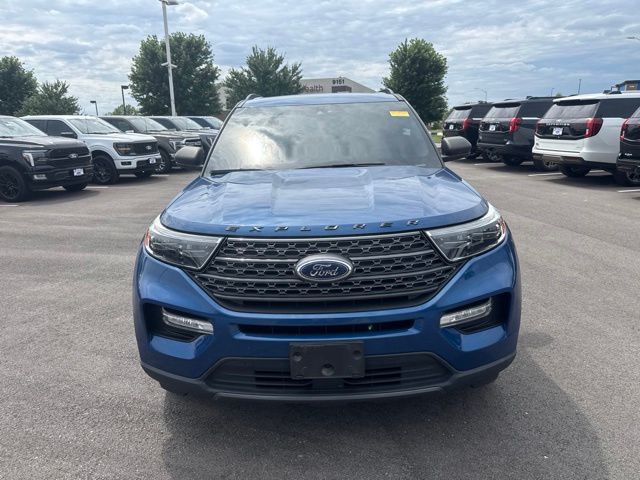 Used 2021 Ford Explorer XLT with VIN 1FMSK8DHXMGA61642 for sale in Kansas City