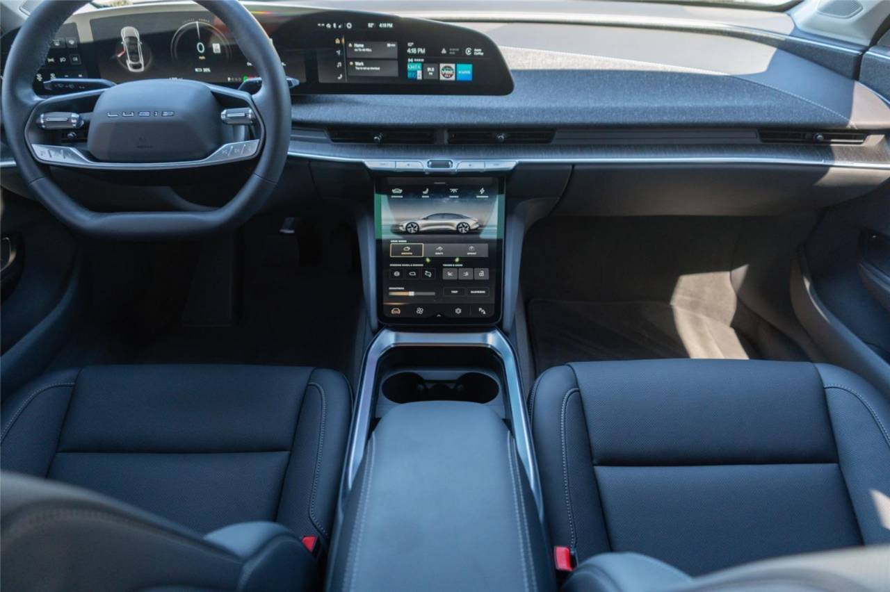 2025 Lucid Air Touring - Photo 22